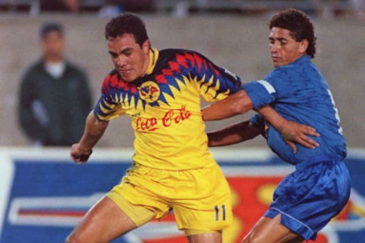 CUACKTEMOC Blanco dari Meksiko's Club America Soccer T