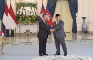 Presiden Prabowo Terima Kunjungan Kehormatan Presiden Senat Kerajaan Kamboja