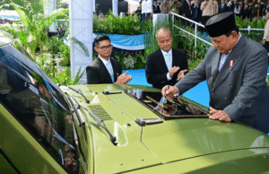 Seskab Ungkap Transformasi Mobil MV3-EV Pandu Dari Diesel ke Kendaraan Listrik Taktis