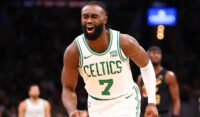 Jaylen Brown Jalani Operasi Lutut, Siap Tampil untuk Musim Depan