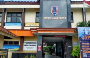Penerimaan Siswa SMP, SMA dan SMK dengan Sistem Online Masih Banyak Terbuka Peluang Titipan