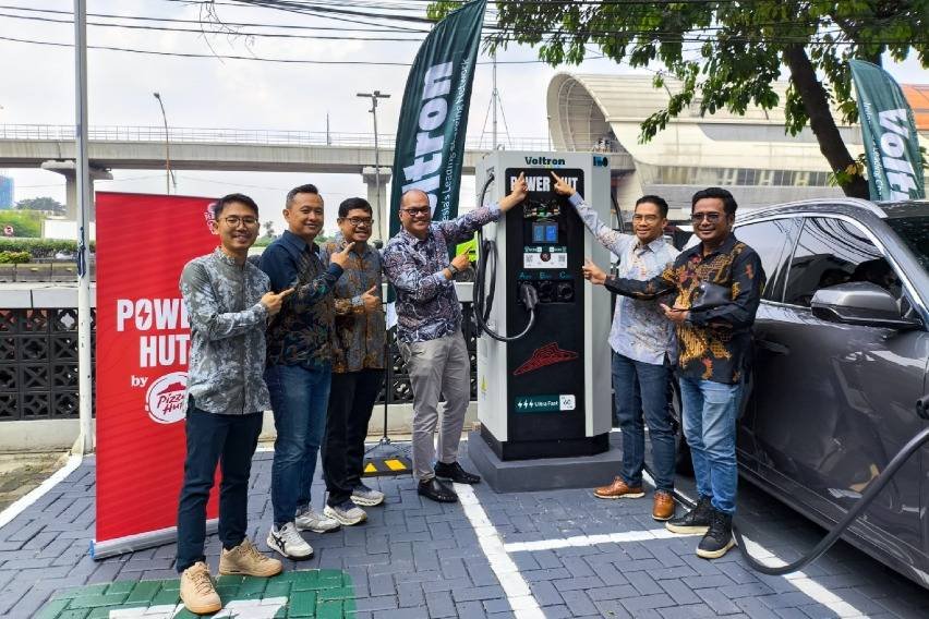 Kolaborasi Geely dan Voltron