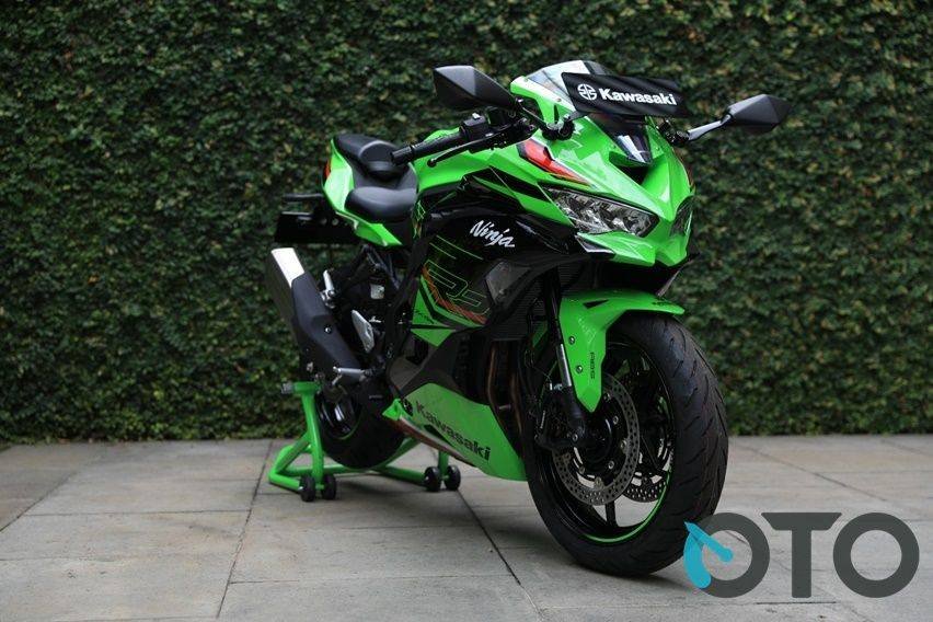 Ninja ZX-4R