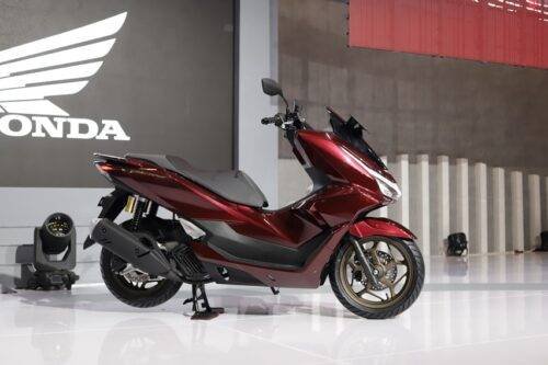 new-Honda-PCX160-1-500x333.jpg