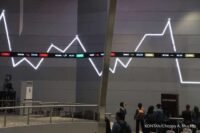 Perhatikan Rekomendasi Teknis Mirae Sekuritas: ANTM, PTBA, RAJA, Jumat (18/7)