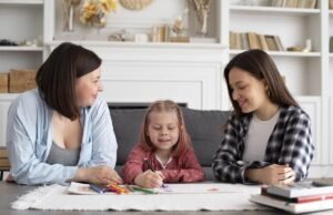 5 Cara Efektif Kelola Kesehatan Mental Orangtua dalam Merawat Anak Autisme