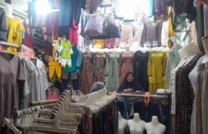 Dari Pedagang ke Petani: Kehidupan di Tengah Penurunan Daya Beli