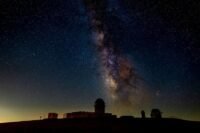 Bisakah Dua Galaksi Menjadi Satu?