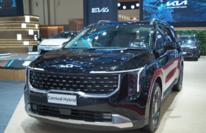 Carnival Hybrid dan Carens Hadir di GIIAS 2025, Ini Keunggulan Mereka