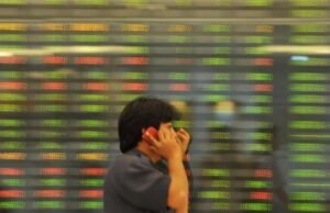 Tren Penguatan IHSG Mulai Redup, Rupiah Lesu di Awal Sesi