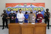 Untuk Beli Sabu, Warga Tambora Pukuli Sopir Travel