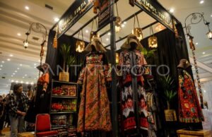 Pameran Budaya WFI Tampilkan Keindahan Batik Kiambang