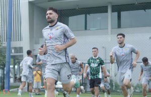 Pemain Baru Persib Frans Putros Siap Tampil Berbeda, Warna Favoritnya Bukan Biru