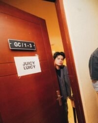 Uan Juicy Luicy Izinkan Siapa Saja Bawakan Lagunya Tanpa Royalti