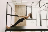 Mengapa Tubuh Bergetar Saat Berlatih Pilates?