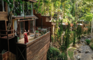 Vila Mewah Hunter’s Lodge di Hutan Thailand