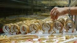 Harga Emas Perhiasan di Akhir Pekan: Tiga Merek Besar Tunjukkan Perbedaan, Cek 16-24 Karat di Sini