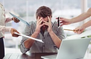 3 Perilaku Atasan Manipulatif yang Merusak Kesehatan Mental, Ini Cara Menghadapinya!