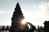 8 Anak Berambut Gimbal Ikut Ruwatan di Festival Budaya Dieng