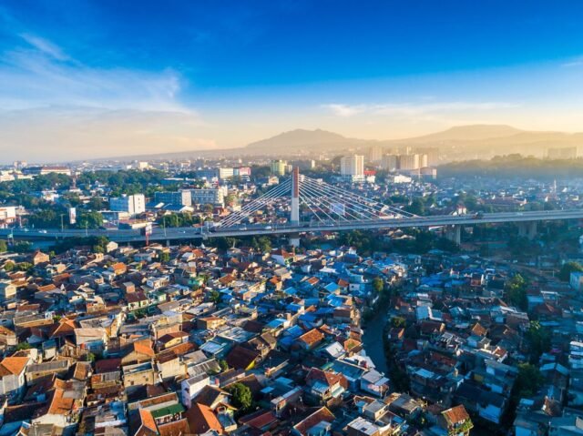 61112649a2bd63b84f74a838_Bandung West Java_result.jpg