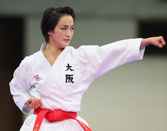 perbedaan-baju-bela-diri-untuk-karate-judo-dan-taekwondo-x6yViqjGCD.jpg