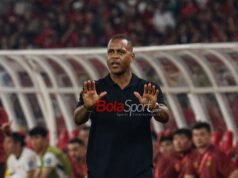 Kluivert Saksikan Dua Negara Leluhur Lolos Piala Dunia 2026 Meski Timnas Indonesia Gugur