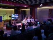 Setelah Jam Kerja: Diskusi dan Musik Bicarakan Kekhawatiran Generasi Muda