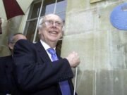 Mengenang Watson, Ilmuwan DNA yang Kontroversial