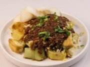 10 Makanan Tahu Tek Terpopuler di Surabaya, Enaknya Bikin Ketagihan!