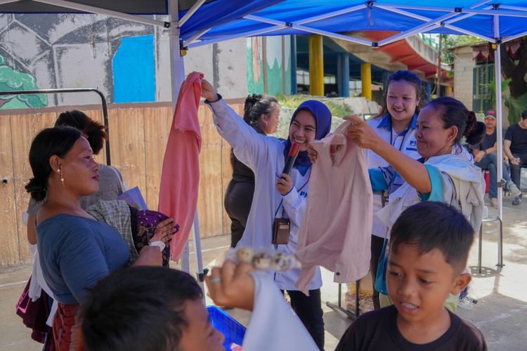 Warga Antusias Dukung Program RE3 PNM (Reduce, Re-love, Restyle)