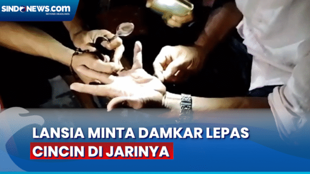 diamputasi-lansia-ini-minta-tolong-petugas-damkar-lepaskan-cincin-di-jarinya-nwu.png