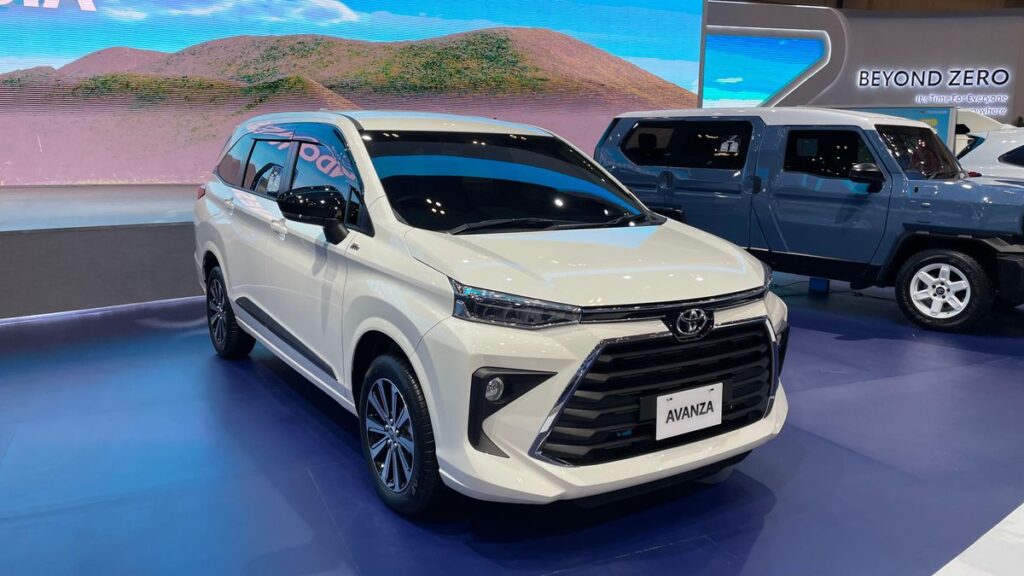Tampil Lebih Canggih dan Hemat! Toyota Avanza 2025 Hadir sebagai MPV Keluarga Unggulan