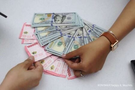 Rupiah Naik ke Rp 16.782 per Dolar AS, Selasa (30/12)