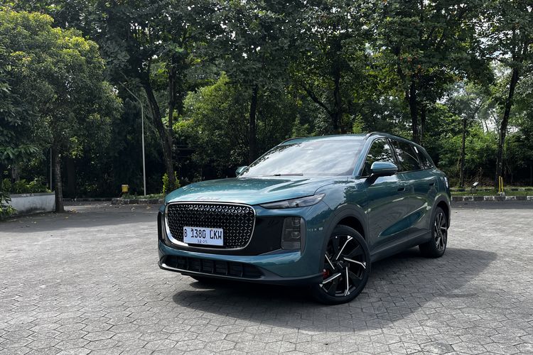 Ulasan L8: SUV PHEV Nyaman Khas Tiongkok