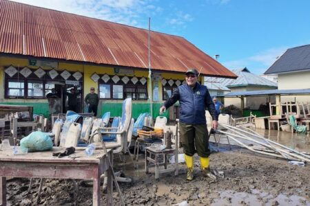 16.000 Guru Terdampak Bencana Sumatera Dapat Bantuan Rp 2 Juta