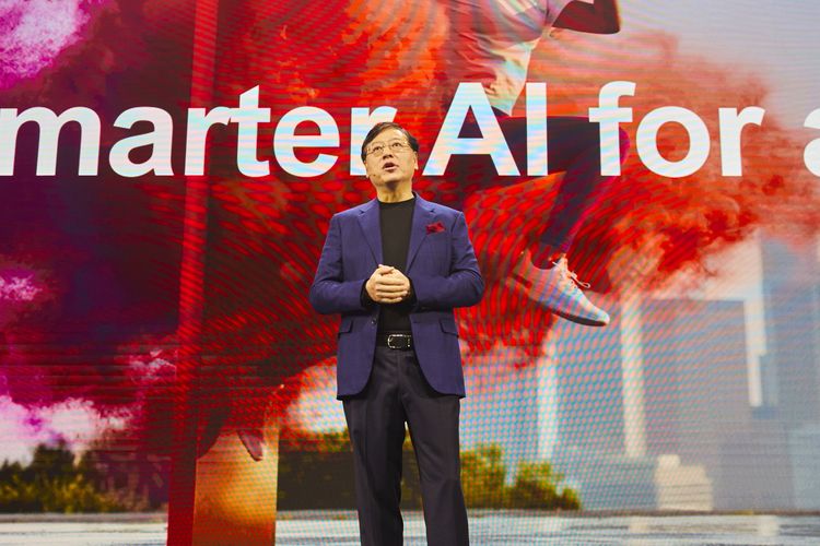 Lenovo Melihat Peluang Besar di Indonesia, CEO Buka Opsi Investasi R&D AI