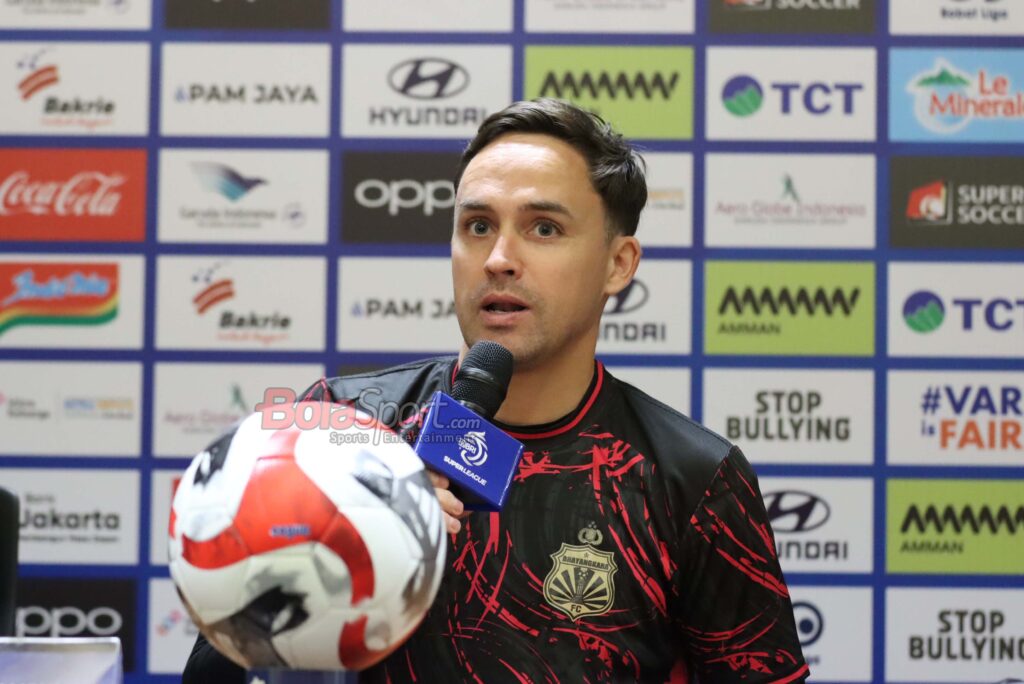 Pelatih Bhayangkara FC Kenang Momen Lawan Timnas di SUGBK