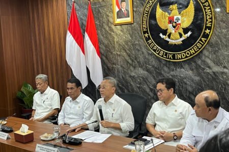 Zulhas Tingkatkan Target Cadangan Beras RI Jadi 4 Juta Ton Tahun 2026