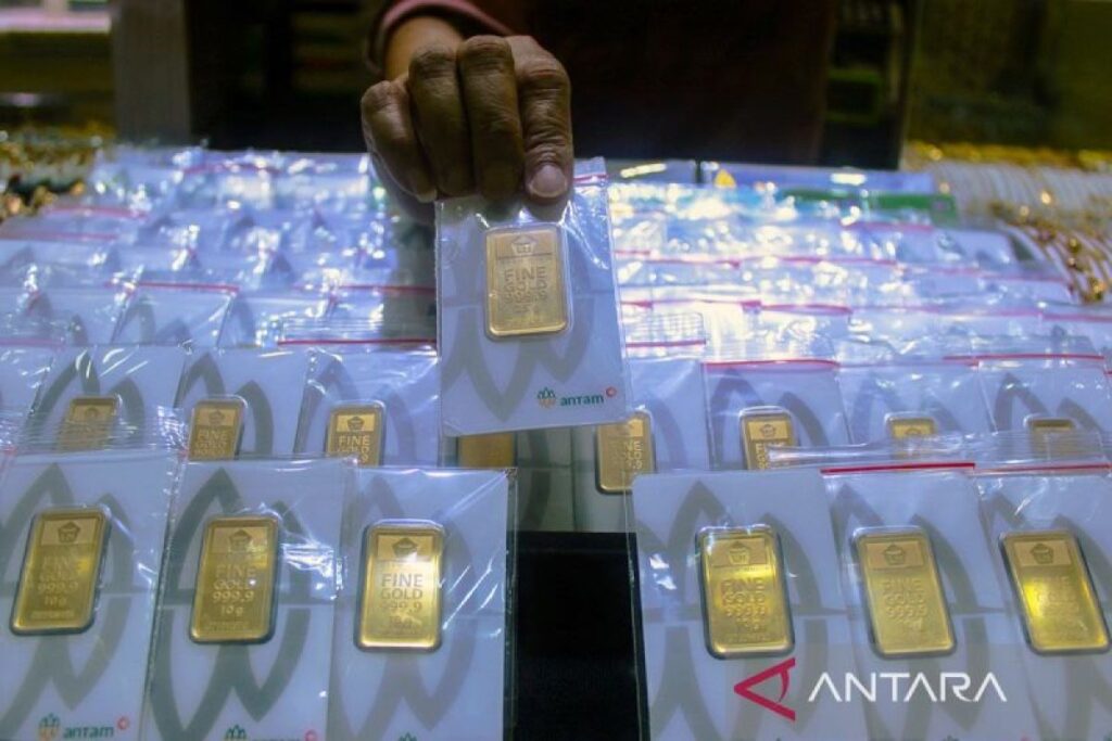 Harga Emas Antam Hari Ini: Rp2.596.000 per Gram