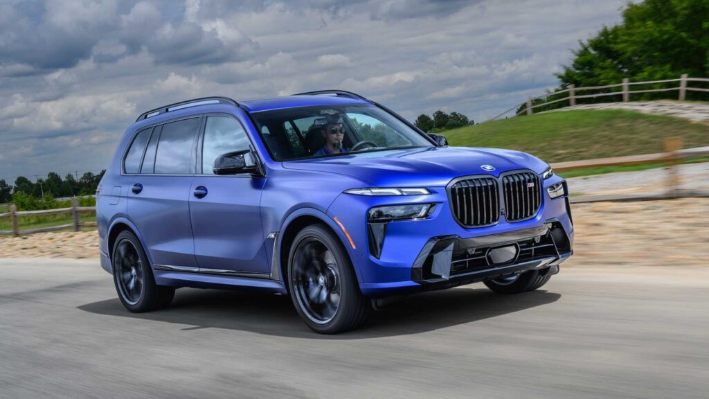 BMW X5 2025: Gagah, Tangguh, Harga Miliaran