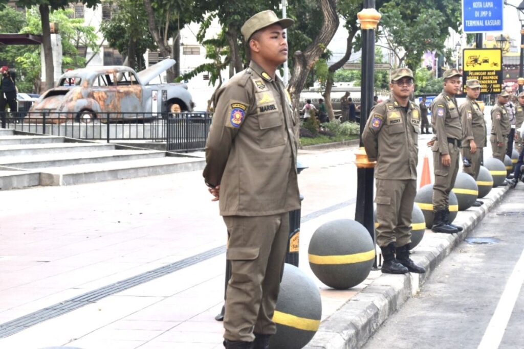 Satpol PP Surabaya Tambah Pasukan di Kota Lama Mulai Pekan Ini