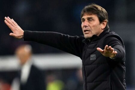 Napoli Gagal Manfaatkan Keunggulan, Conte Marah!