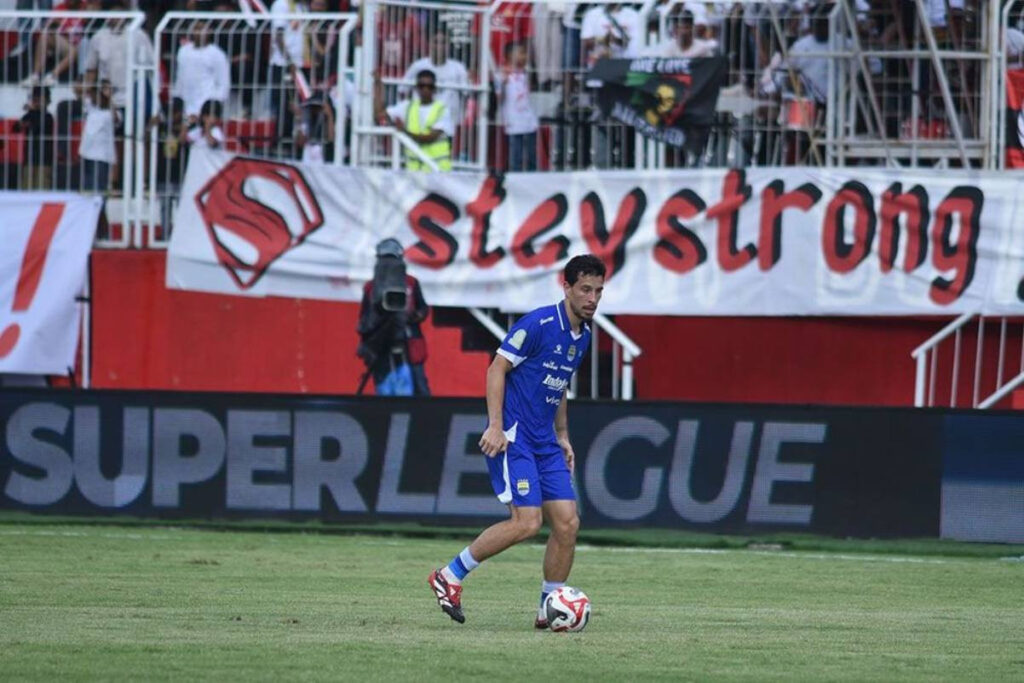 Setelah Persib Kalahkan Persija, Thom Haye Ungkap Ancaman Pembunuhan pada Keluarganya