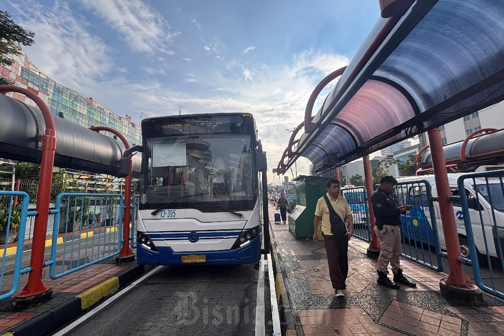 Tarif Transjakarta Tetap, Anggaran Naik Jadi Rp4,8 Triliun