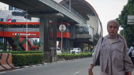 Tiang Monorel di Rasuna Said Dibongkar Pekan Ketiga Januari