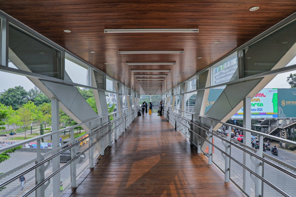 Pemprov DKI Pertimbangkan Bongkar JPO Tidak Fungsional