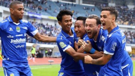 Persib Puncaki Klasemen Usai Kalahkan Persija, Beckham Bocorkan Rahasia Kemenangan