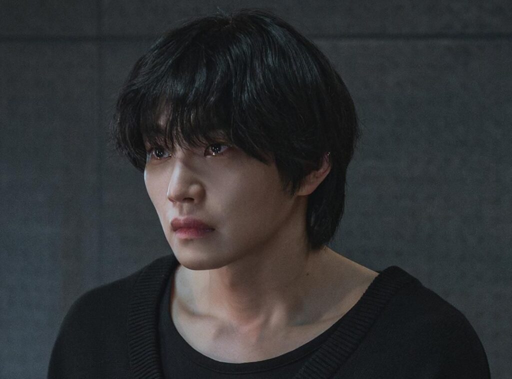 5 Dampak Sasaeng pada Kesehatan Mental Do Ra Ik di Idol I