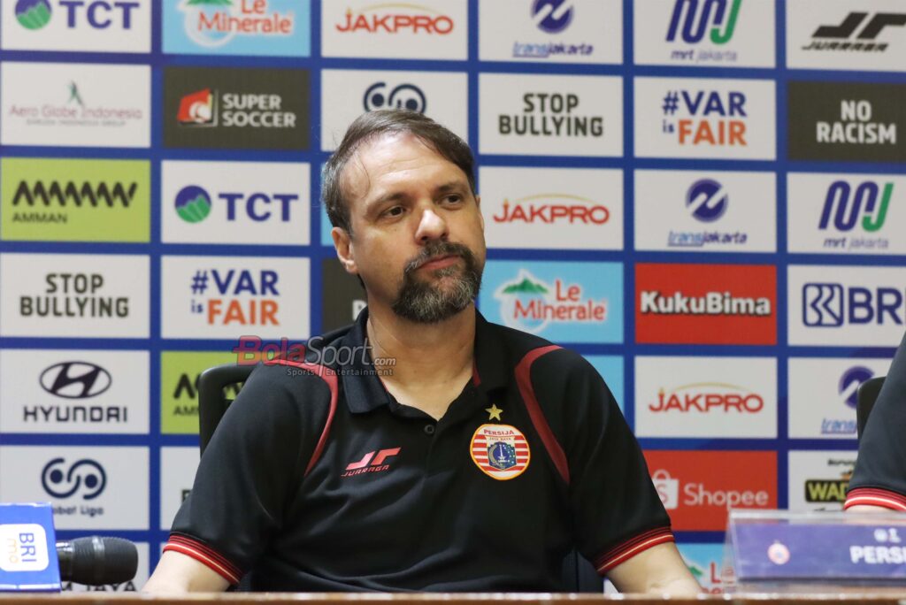 Mauricio Souza Bocorkan Kehadiran Pemain Baru Persija Lawan Persib