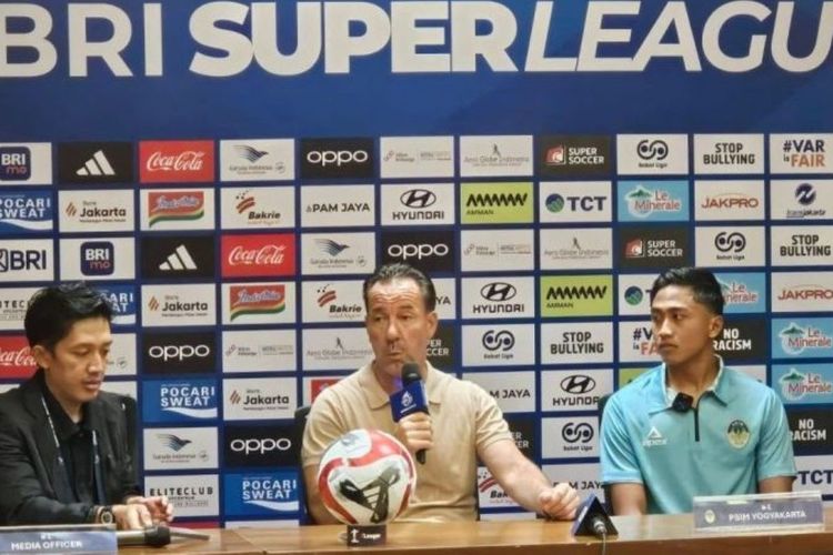 Van Gastel Tak Khawatir PSIM Kehilangan Pemain Utama